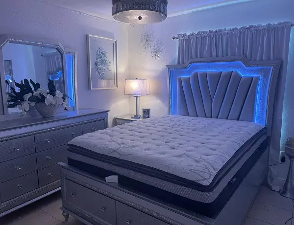 Kaitlyn Gray Finish - Image 3