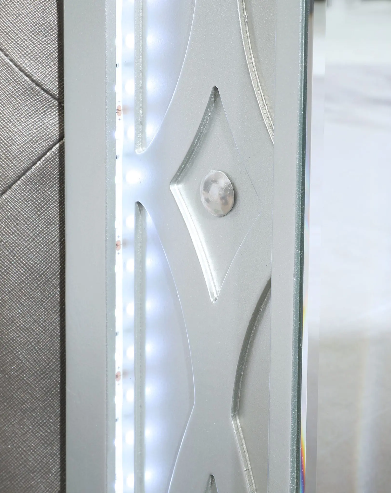 Gunnison Bed Silver Metallic - Image 11