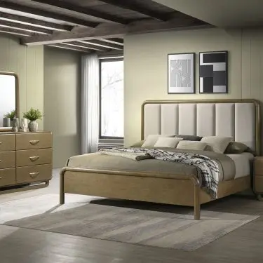 Amsbury Bedroom Set Nutmeg