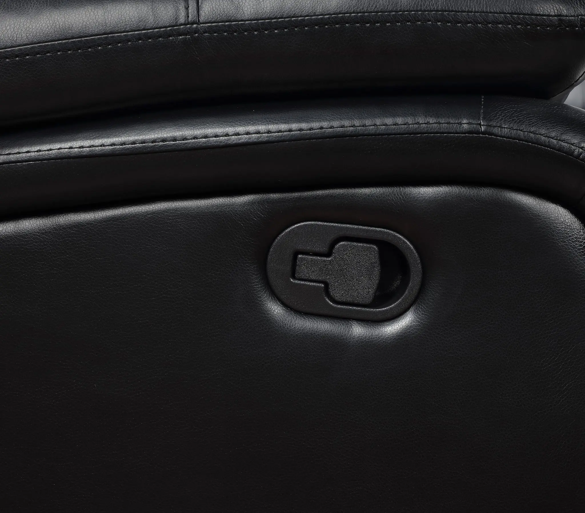 Camila Reclining Loveseat - Image 8