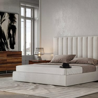 Valhalla Modern Tufted 4-Piece Bedroom Set